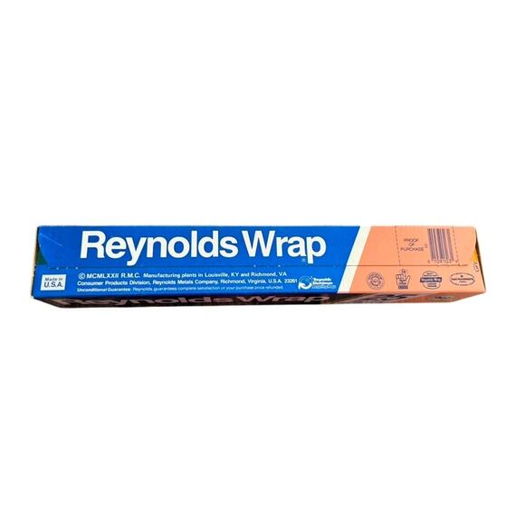 NEW UNOPENED!! "Reynolds Wrap" Vintage 25 Sq. FT - Picture 3 of 6